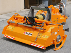 bodenfräse für traktoren hydraulische seitenverstellung mod dfh idr 135