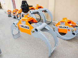 holzzange holzgreifer mit rotator für kräne und mini bagger 1 8 bis 3 5t mod dk 11c gr 30