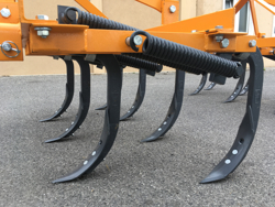 grubber mit 7 zinken 169 cm breit mod de 165 7