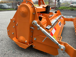 umkehrfräse mit feinkrümmelwalze für traktor mod dfu 140