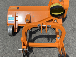 schlegelmulcher mit hammerschlegel für traktoren wie z b kubota iseki yanmar 120 cm mod lince 120 lateral