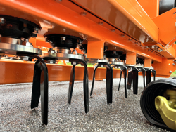 kreisellegge mit stabwalze fur traktor mod kr 160