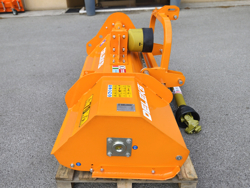 mulcher mit seitenverstellung für mittelschwere ausführung 140 cm mod lincione 140 sp