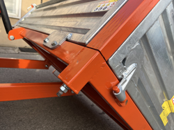 heckcontainer für traktoren mod t 1400 h