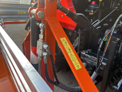 heckcontainer für traktoren mod t 2000 h