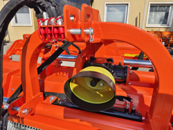 mulcher mit hammerschlegel hydraulisch verstellbar schwere ausführung mod gorilla 150