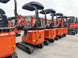 minibagger mit zubehör m80