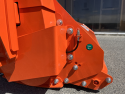 mittelschwerer böschungsmulcher giraffa170 deleks