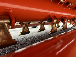 mittelschwerer mulcher mit seitenverstellung für alle mittleren traktoren mit reifen oder gleisketten mod tigre 180