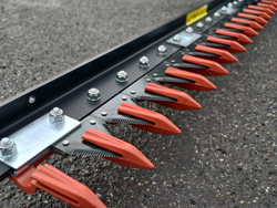 hydraulischer böschungsmulcher mit auslegearm für traktor mod airone