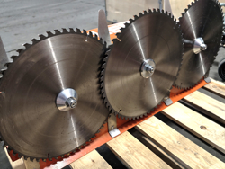 hydraulische astsage mit 3 sageblattern hrdisc3
