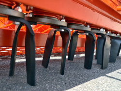 kreisellegge mit stabwalze fur traktor mod kr 210h