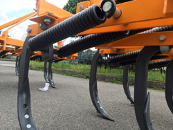 cultivator with 5 tynes 120cm wide for tractors like kubota iseki mod de 120 5