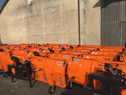 snowplough for telehandlers merlo ssh 04 2 6 merlo