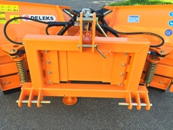 snowplow with 3 point linkage for tractor lnv 200 c