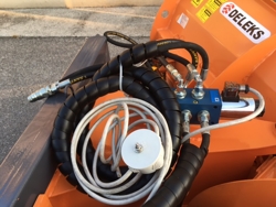 snowplow with 3 point linkage for tractor lnv 250 c