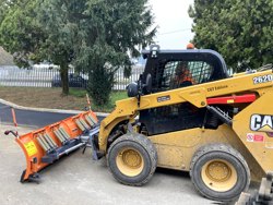 snow plow for up to 3 0 ton skid steer loaders ln 250 m
