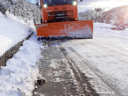 frontal snow plogh with mounting plate for tractor ssh 04 2 6 a