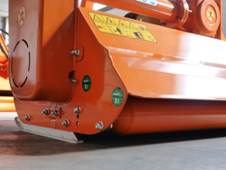 adjustable sideshift mower 140cm multipurpose mulcher with hammers lince sp140