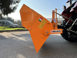 tipping transportbox for tractor bucket 120 l