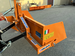 tipping transportbox for tractor bucket 120 l