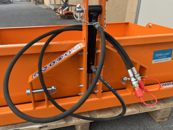 tipping transportbox for tractor bucket 140 h l