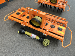 adjustable power harrow for tractors kr 160