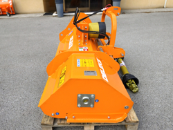 adjustable sideshift flail mower 180cm for 40 70hp tractors shredder mulcher lincione 180 sph