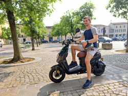 escooter eboost black